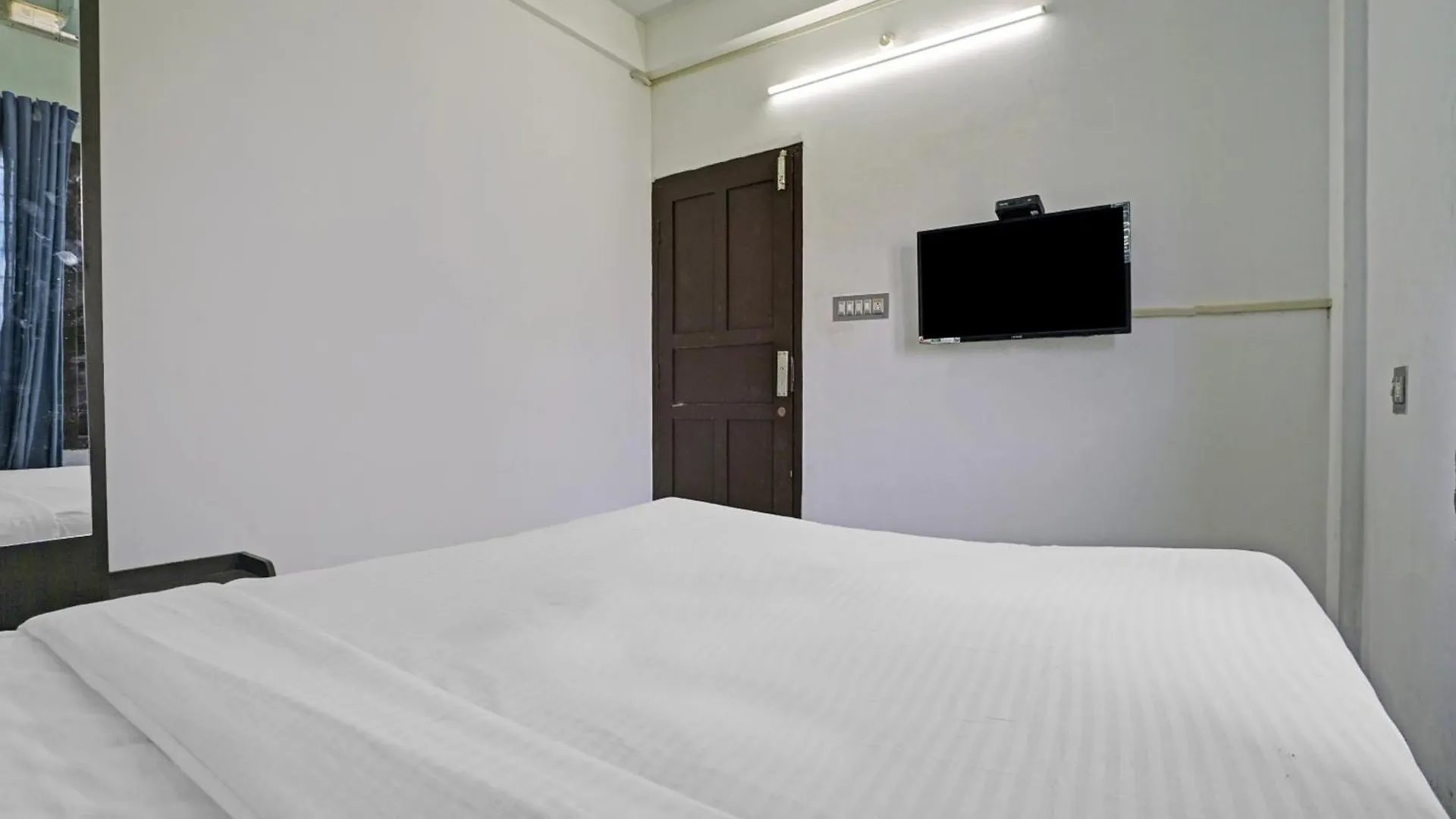 Oyo Nas Tourist Home Kochi India