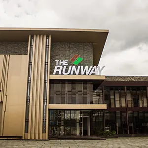 The Runway 3*, Kochi India