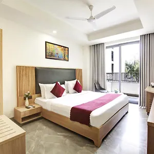 Saltstayz Premier - Cyber Hub 4*, Gurgaon India